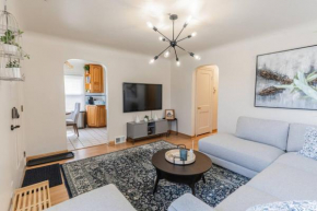 4 Bedroom 2 and a half bath that Sleeps 8 Near it all Ford Telegraph